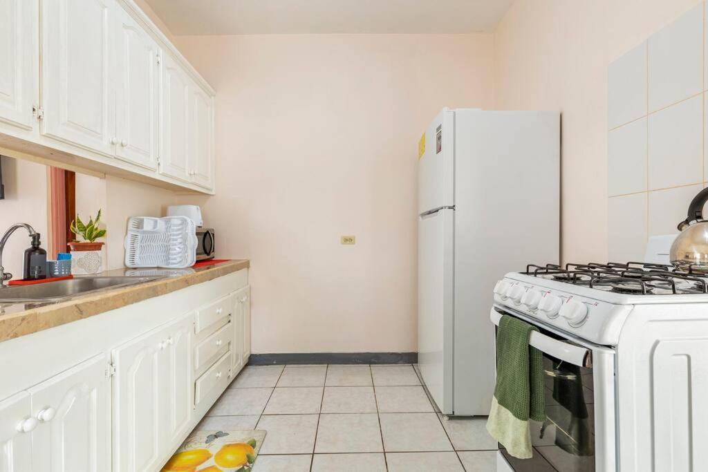 Apartament Shaw Park Gem Ocho Rios Zewnętrze zdjęcie