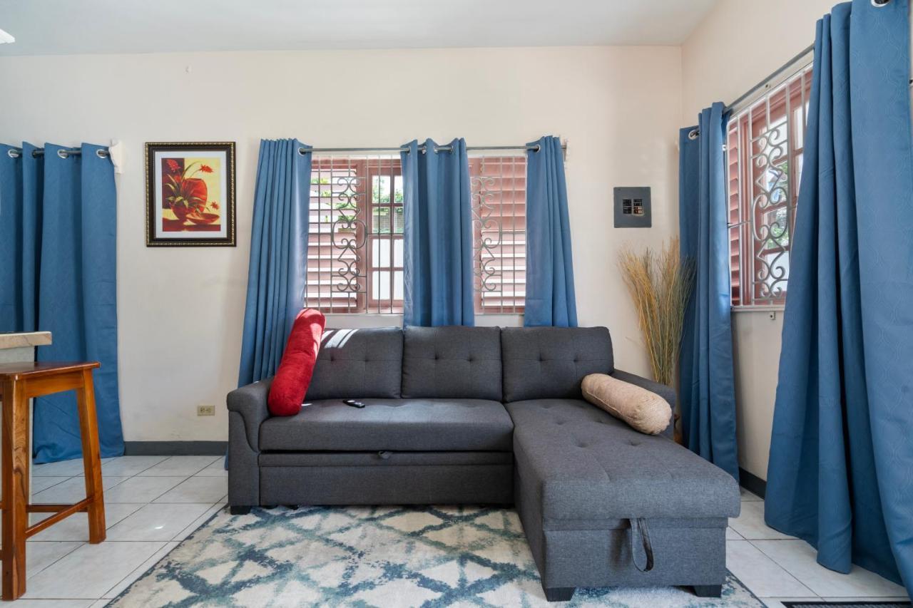 Apartament Shaw Park Gem Ocho Rios Zewnętrze zdjęcie